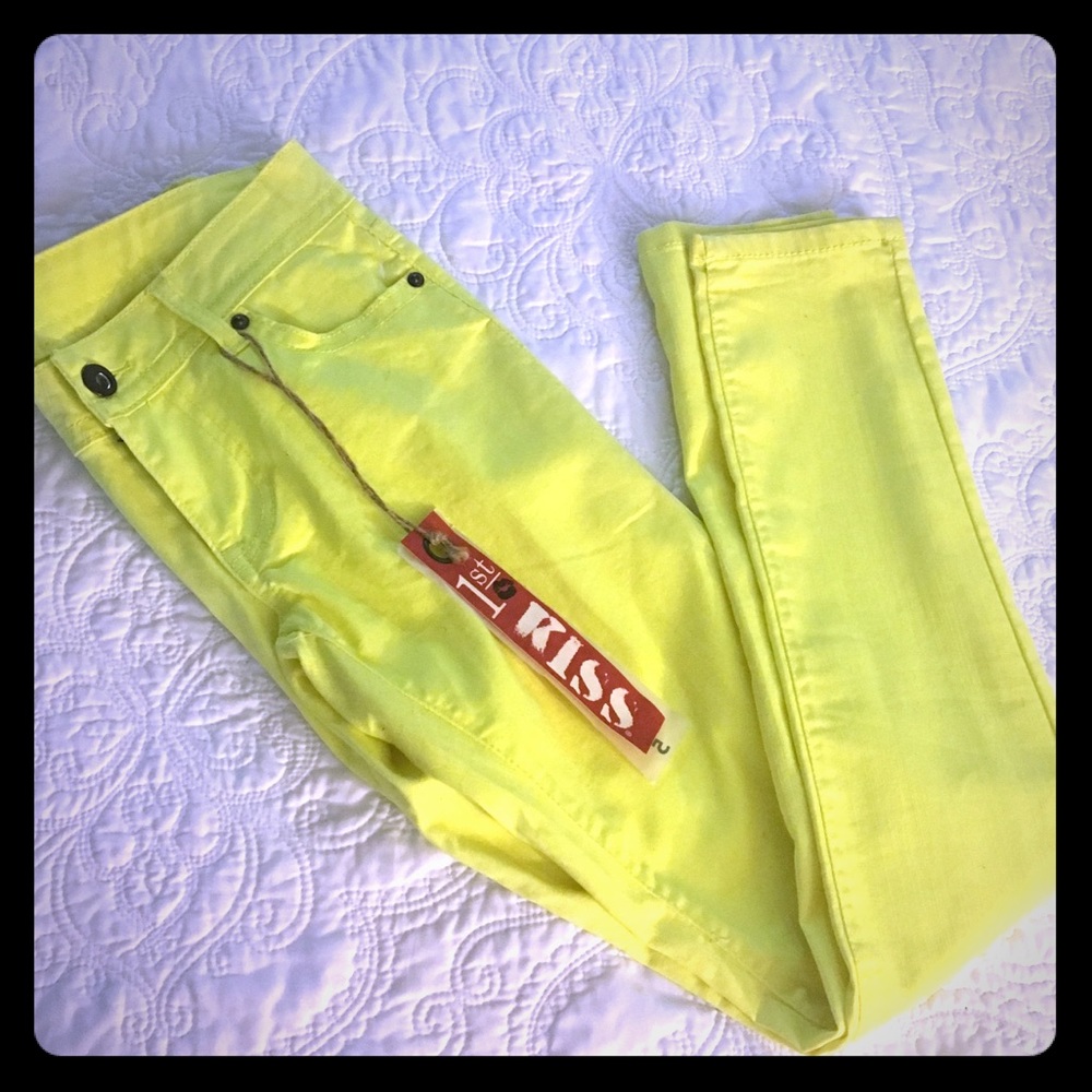 Women Jeans🌛1st Kiss